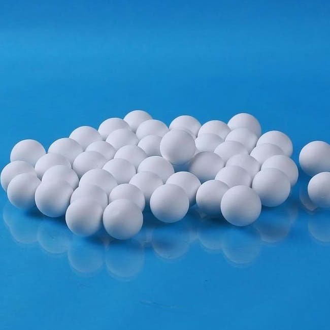 Obojętne kulki ceramiczne AI2O3 92%, 1 cal, 25 mm фото 1 — BTS Engineering