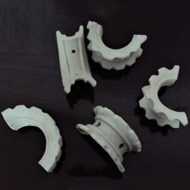 Керамическая супер-седловидная насадка Инталокс, 76x57x9 мм, Ceramic Intalox Super Saddles — BTS Engineering