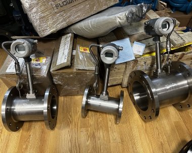 DN150 Dosificación de vapor de proceso, caudalímetro vortex de acero inoxid. LUGB-D PN16 RF brida DIN, 1,4-14 t/h, <1,6 MPa, <250°C, 4-20mA, ExdIIBT6 — BTS Engineering