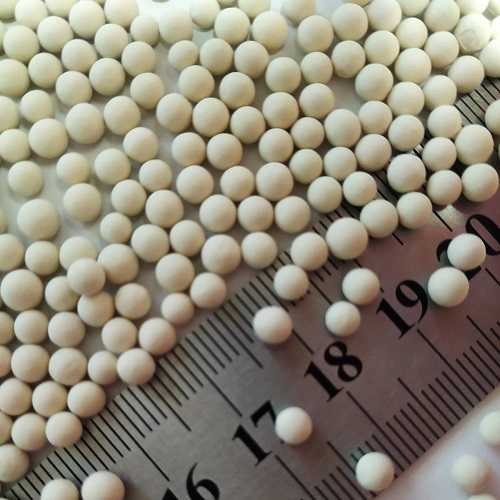 Billes en céramique 3 mm pour tiroirs, alambics moonshine, colonnes de distillation, distillateurs, tumbling (1 kg) фото 1 — BTS Engineering