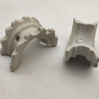 Керамическая супер-седловидная насадка Инталокс, 1,5 дюйма, Super intalox saddle — BTS Engineering