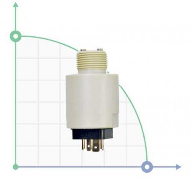 Sensor de conductividad con sensor de temperatura R. M-3/4" para Sistema Hidropónico y Bomba EC — BTS Engineering
