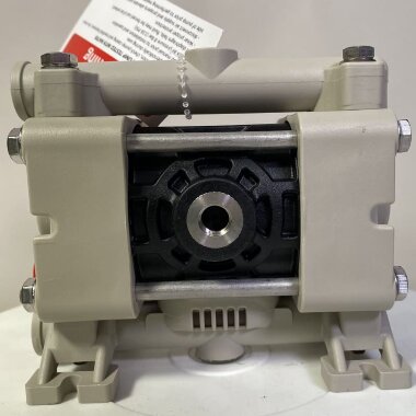 Pneumatyczna pompa membranowa FLUIMAC PHOENIX P08 PP NBR+PTFE, 7 l/min do pompowania lepkich cieczy — BTS Engineering