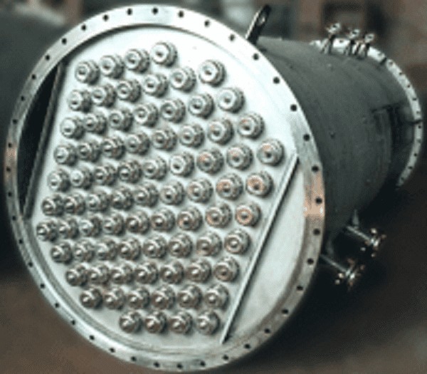 Epuration (hydroselection) column for a plant with a capacity of 500 dal/day, 500 mm, 49 plates фото 1 — BTS Engineering