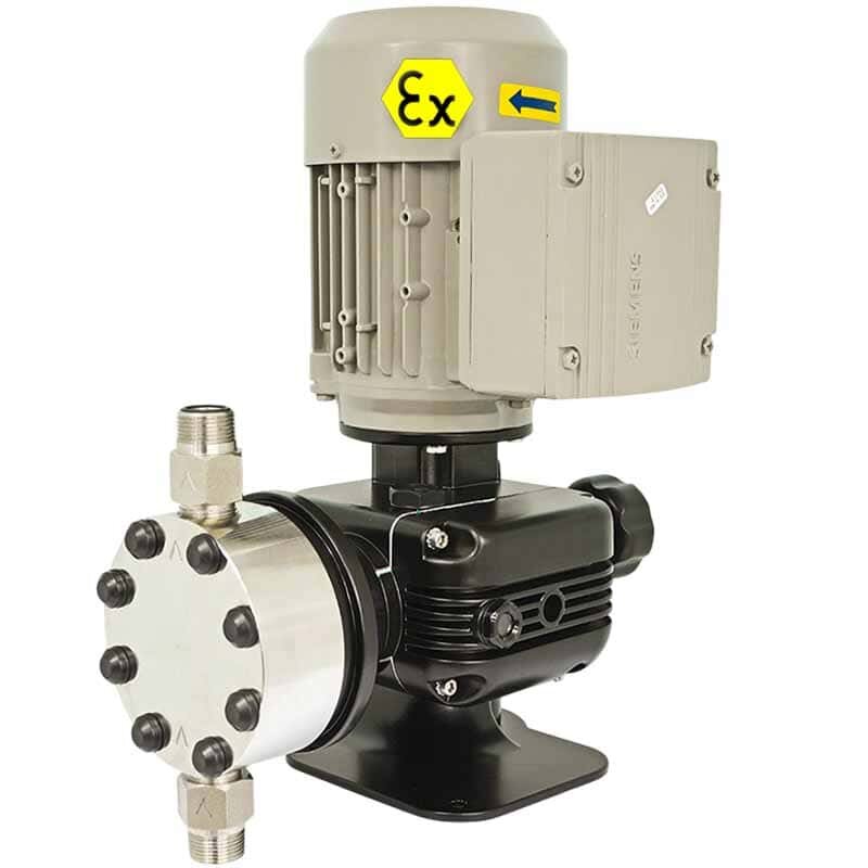 Мембранный моторный дозирующий насос EMEC серии PRIUS D 50Hz ATEX 2G/2D (взрывозащищенный) 12-240 л/ч, 10-5 бар фото 1 &mdash; BTS Engineering