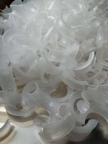 Intalox Saddles, PP, 25*25*1,2 mm — BTS Engineering